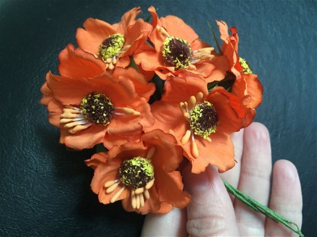 Buchet 6 flori portocalii