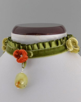 Victorian Lady - Chocker