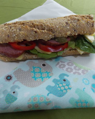 Șervețel textil - ambalaj reutilizabil ecologic cu arici pentru sandwich, gustări, alimente