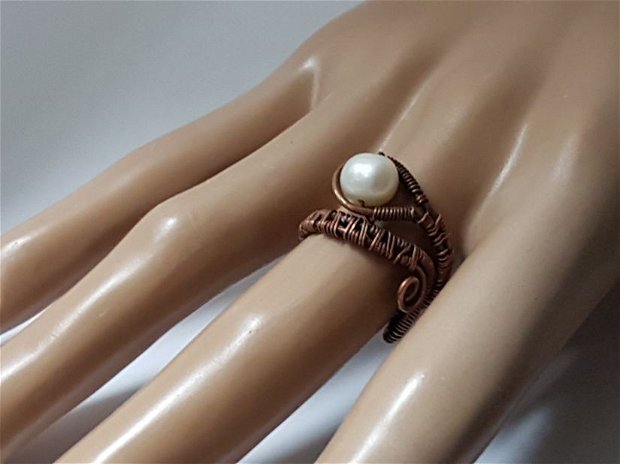 Inel de cupru adjustabil,Inel de cupru cu perla naturala , inel lucrat manual.