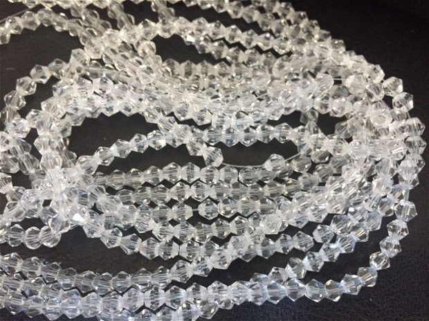 Șirag cristale (4,5x4,5mm) biconice fatetate , transparente