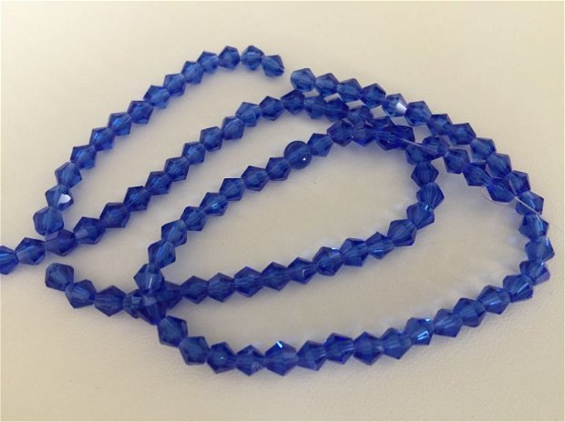 Șirag cristale (4,5x4,5mm) biconice fatetate , albastre