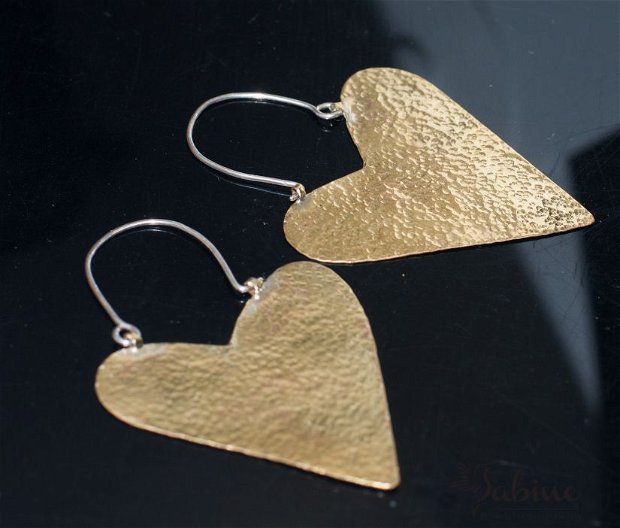 Cercei inimi din alamă texturata, cu tortita de argint 925, cercei mari, cercei rotunzi, hoop earrings
