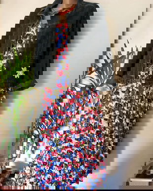 ȚinutaFlori și fluturi