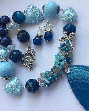 APRIL SKY-agate,murano,cipsuri labradorit si coral,perle Swarowski,zamac