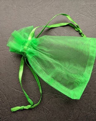 LAE93 - saculet organza