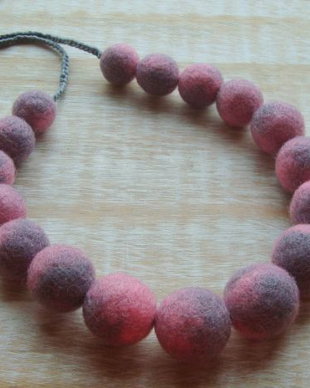 Colier Pink and Grey