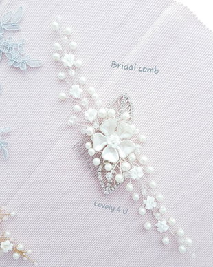 Rihanna* Bridal comb - Accesoriu par cu flori și perle