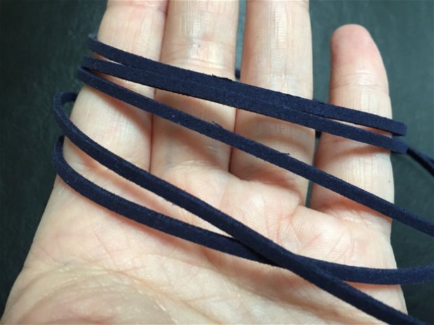 Șnur bleu-marin (2,8X1,5mm) imitatie piele întoarsă