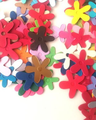 Set flori multicolore, decupate din carton