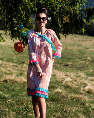 Rochie , dungi,baloane colorate