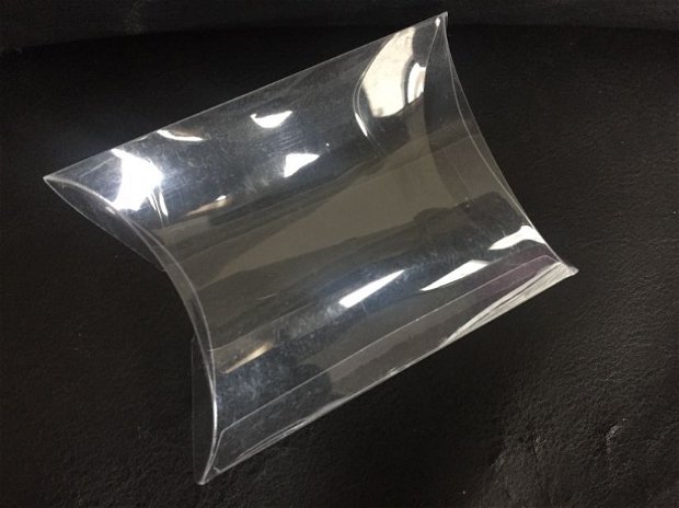 Cutiuta transparentă (6,5x6,5x2,5cm)