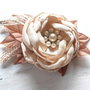 Brosa floare textila/Brosa textila