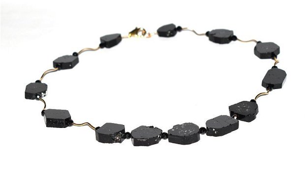Colier turmalina neagra, spinel si accesorii gold filled