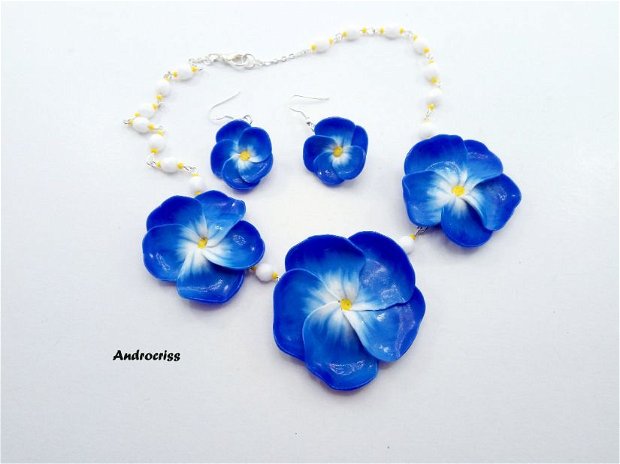 Flori albastre,set bijuterii din lut polimeric