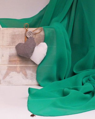 Esarfa VERDE IARBA din Colectia SARABANDA CULORILOR RAFINATE