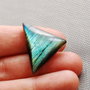 Cabochon Labradorit  Triunghiular