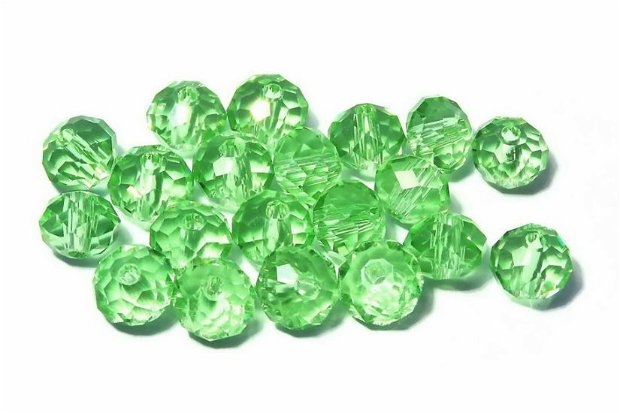 Cristale din sticla, rondelle, 4x3 mm, verde deschis
