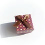 Cutie cadou maron pentru inel aprox 42x42x32 mm