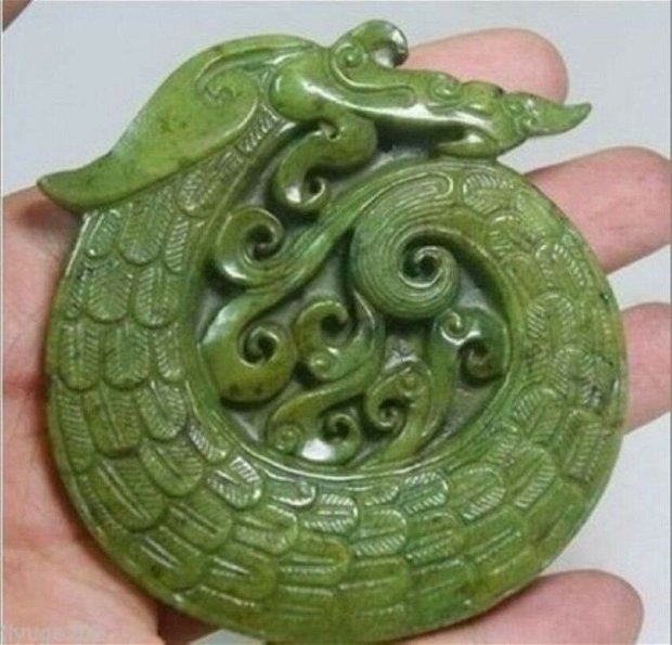 K0840 - Pandantiv, amuleta, jad verde, dragon, aprox.79x74mm