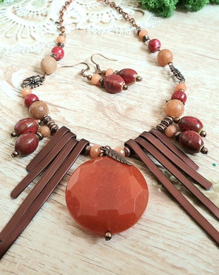 Set/colier si cercei /jad si ceramica