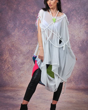 Bluza  interesantă ,tricotată și croșetată