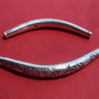 Tub MARE argintiu curbat aprox 42x14 mm