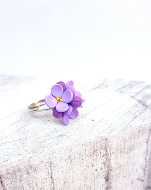 Inel liliac violet