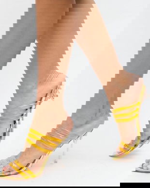 Sandale Elisy Galbene