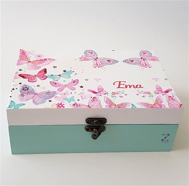 Cutie bijuterii fluturi, cutie fluturi, cutie roz, cutie compartimentata