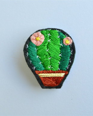 Brosa Cactus brodata