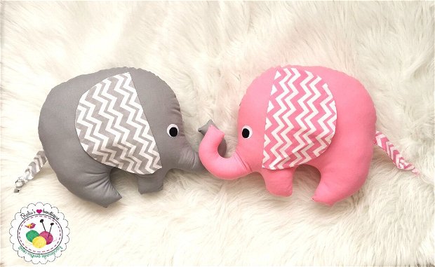 Elefant gri/roz - pernuta