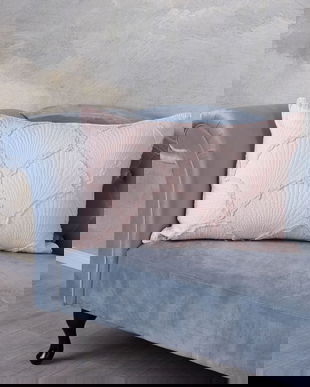 Fata de perna roz din bumbac