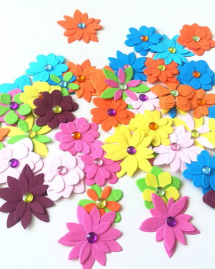 Set flori decupate din hartie colorata