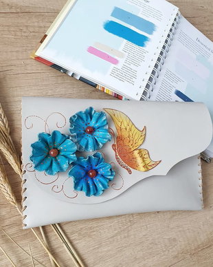 poseta plic handmade unicat din piele - TEAL flowers