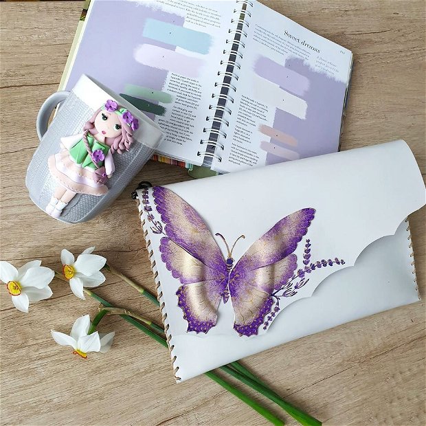 poseta plic handmade unicat din piele - Purple Butterfly