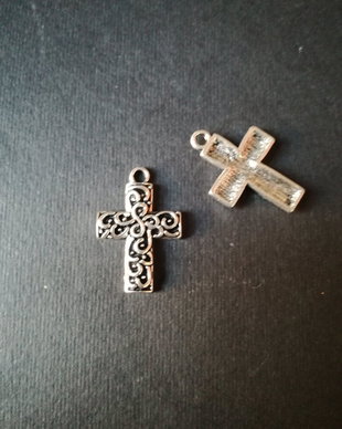 PANDANTIV CRUCE - 28 X 19 MM