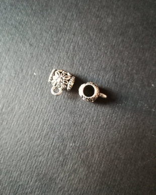 AGATATOARE PANDANTIV - 10x8x6MM