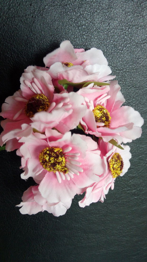 Buchet 6 flori  roz