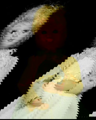 Păpușa "Dona Alba" (058)