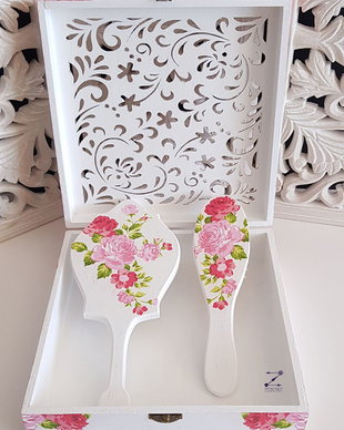 Set mireasa flori, set pentru mireasa, set nunta, set gatitul miresei, cutie mireasa, perie oglinda mireasa, set cadou mireasa