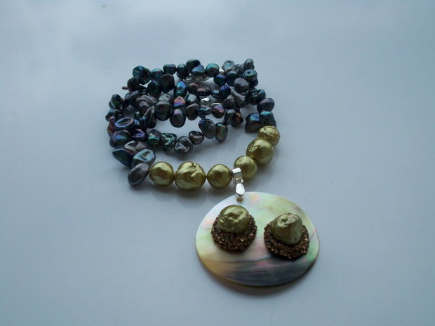 Colier perle keshi