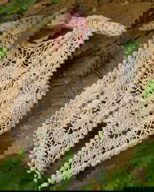 Vesta dantelata  pt fetite