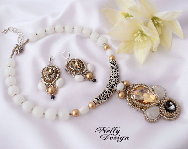 "Milk & Honey" - Set colier si cercei cu cristale, perle Swarovski, jad