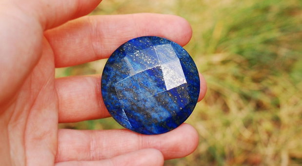 Lapis Lazuli fatetat - checkered - cu 2 fete