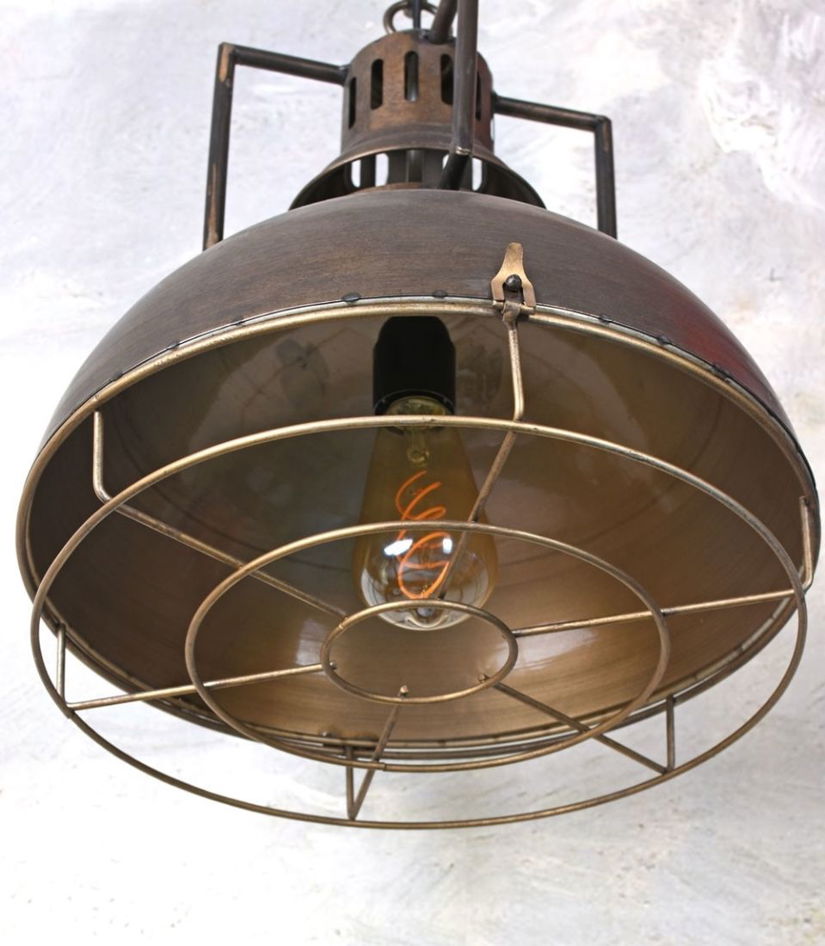 Lampa industriala de tavan cu un bec Edison