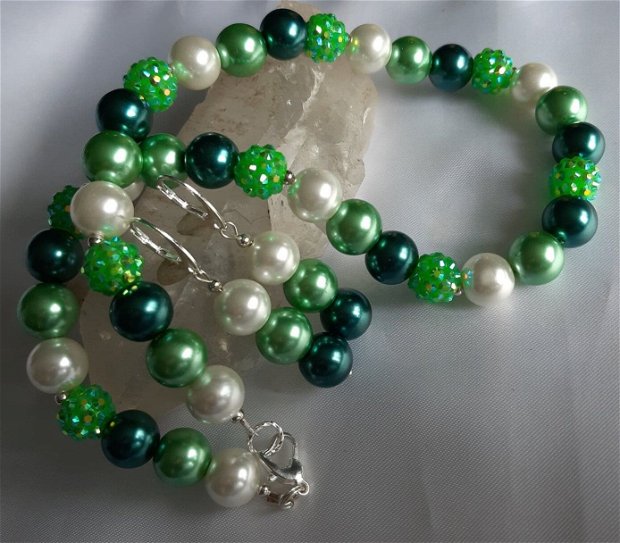 Colectia " Varatica " ~ Green Pearls ~