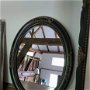 Oglinda ovala de perete