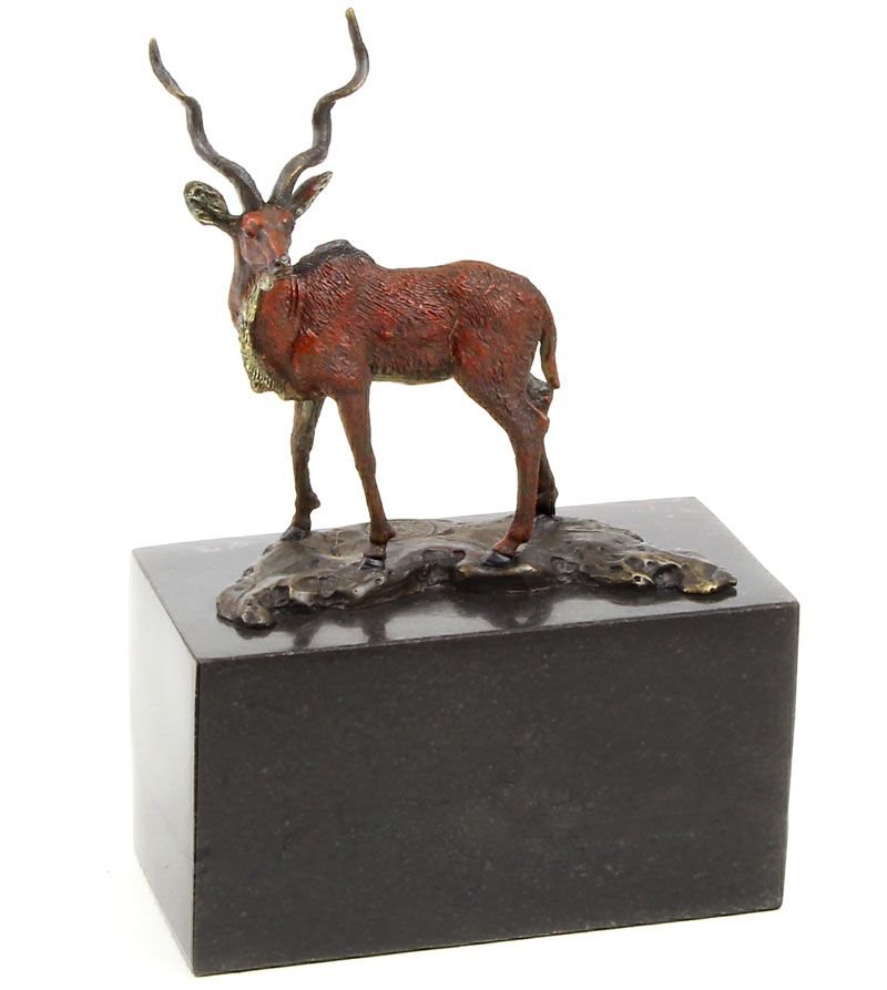 Antilopa- statueta din bronz pe soclu din marmura