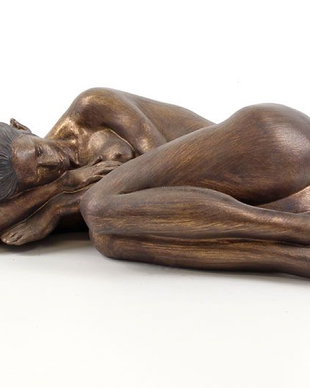 Nud - statueta din rasini
